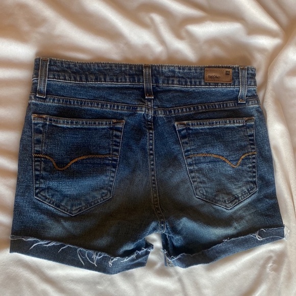 2 pairs vintage distressed denim cut off jean shorts - Picture 9 of 12